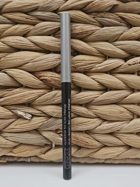CLINIQUE quickliner for eyes intense eyeliner pencil